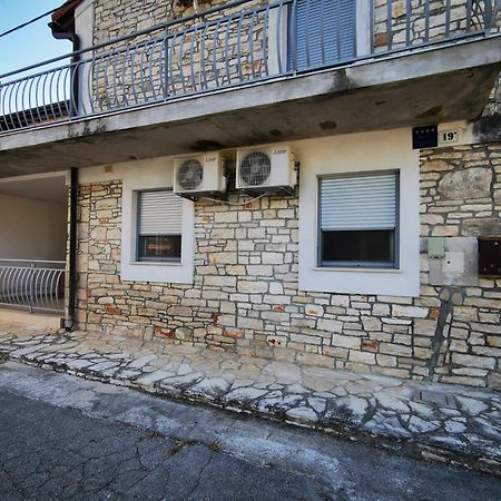 Meressa Paolia Apartments Novigrad  Bagian luar foto