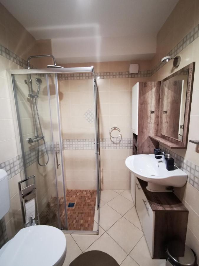 Meressa Paolia Apartments Novigrad  Bagian luar foto