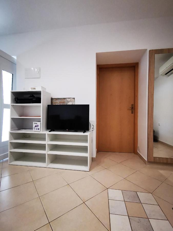 Meressa Paolia Apartments Novigrad  Bagian luar foto