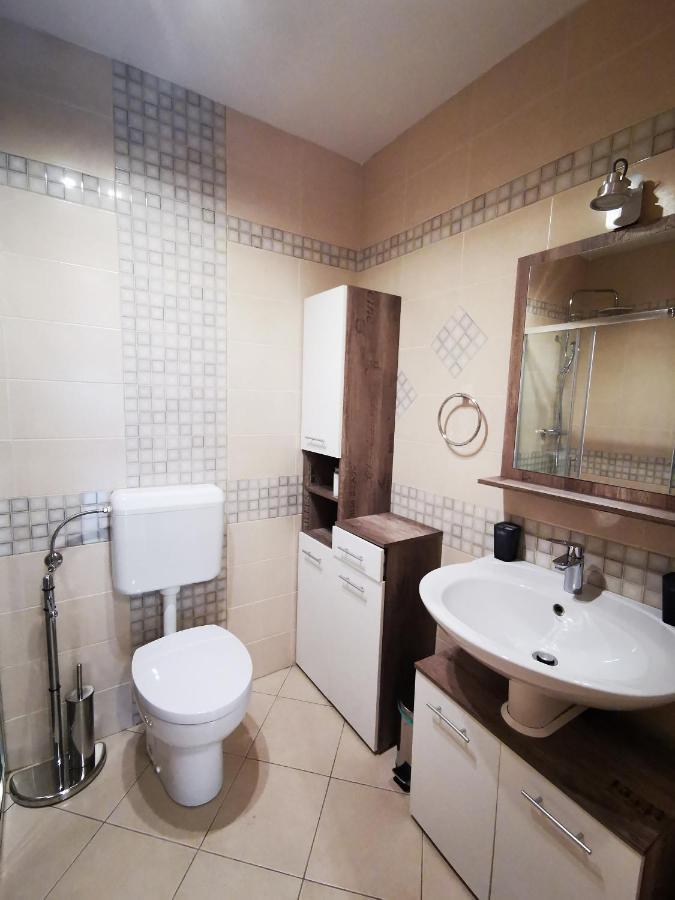 Meressa Paolia Apartments Novigrad  Bagian luar foto